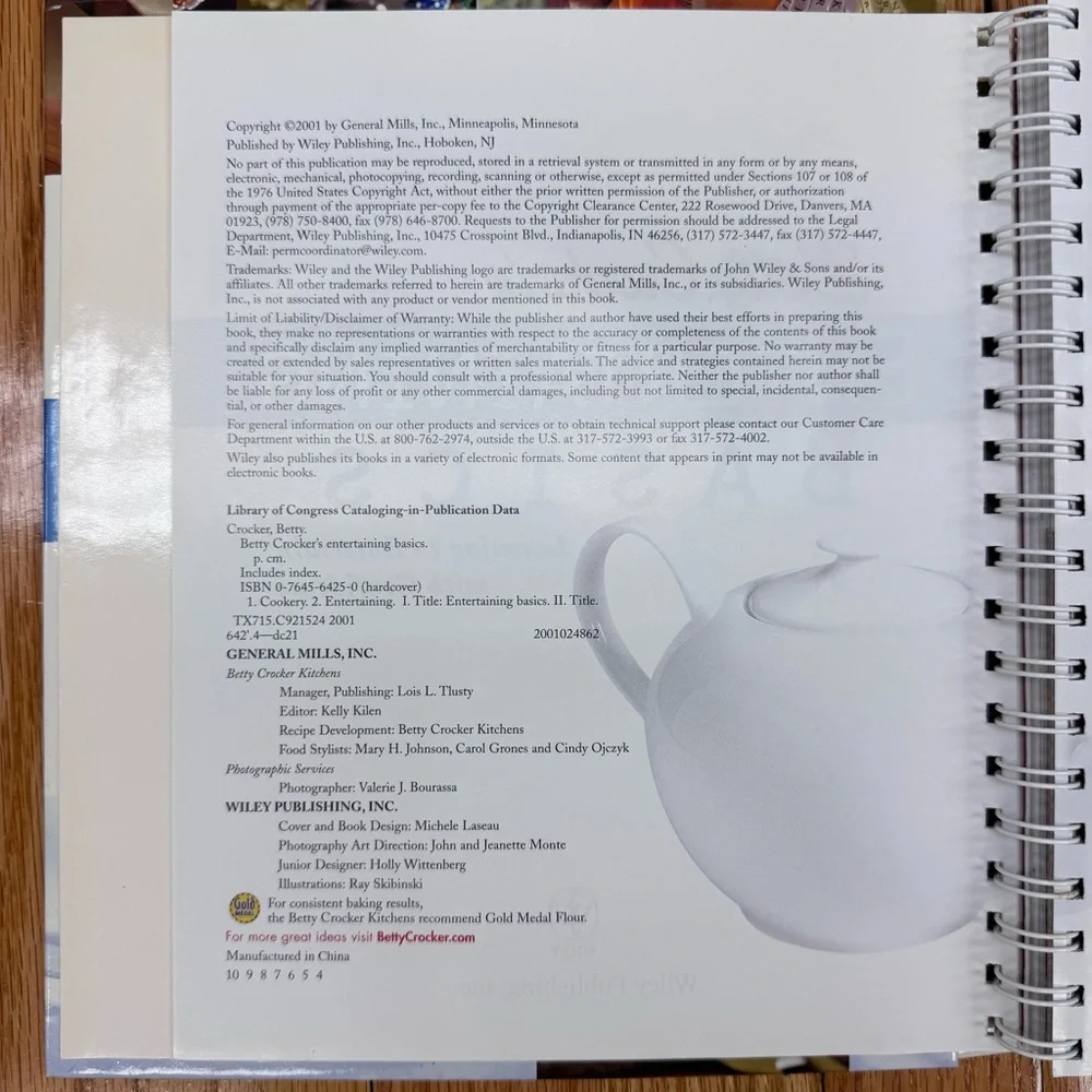 Betty Crocker’s Entertaining Basics Guide and Cookbook